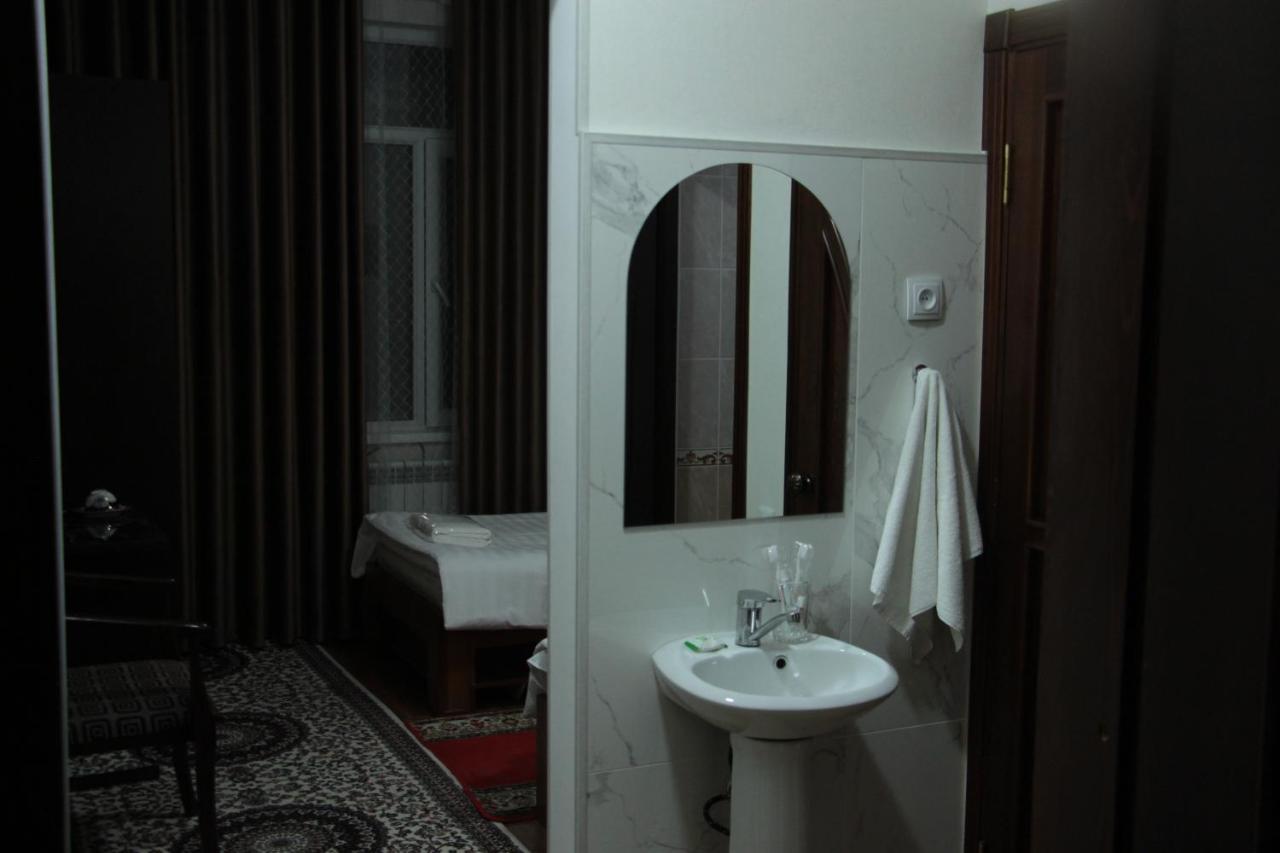 Hotel Avesto Taschkent Exterior foto