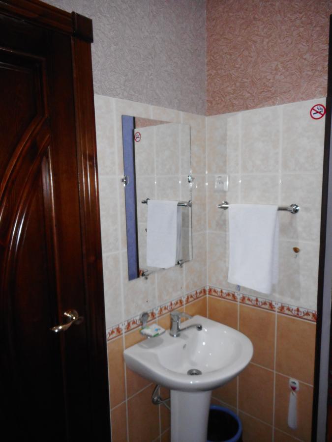 Hotel Avesto Taschkent Exterior foto
